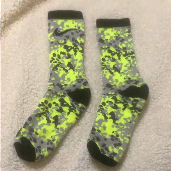 nike boys socks